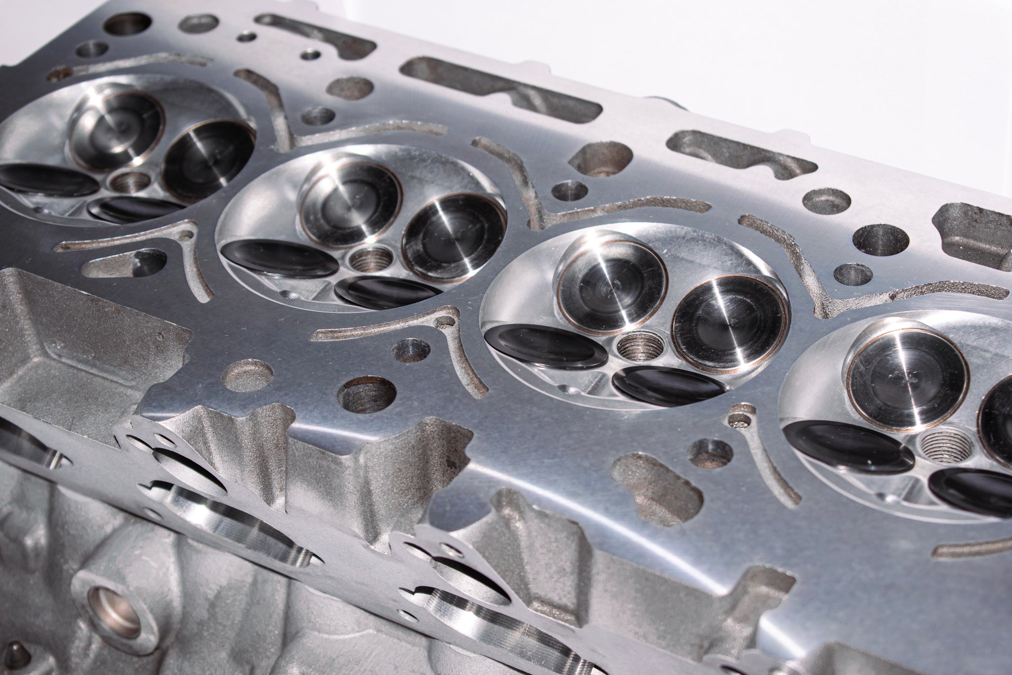 Reconditioned CNC Ported Cylinder Head for 2.0 TSI EA888.2 + Valve Cov